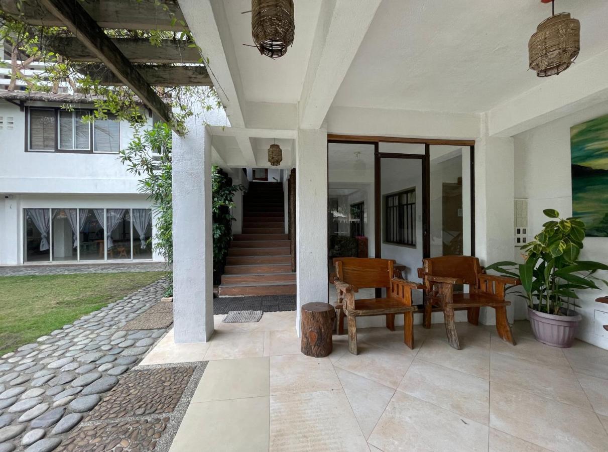 Akkaw Baler Hometel Exterior photo