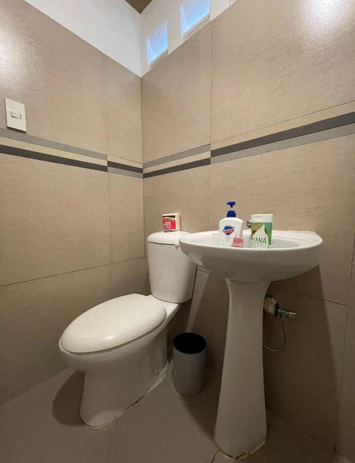 Akkaw Baler Hometel Room photo