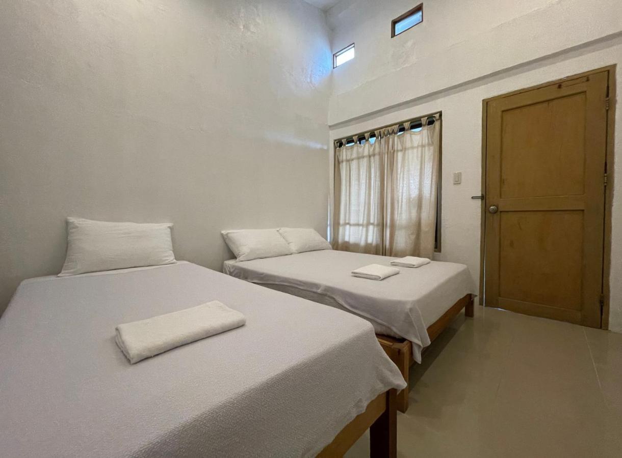 Akkaw Baler Hometel Room photo