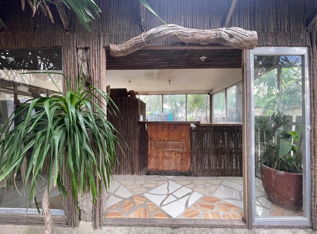 Akkaw Baler Hometel Exterior photo