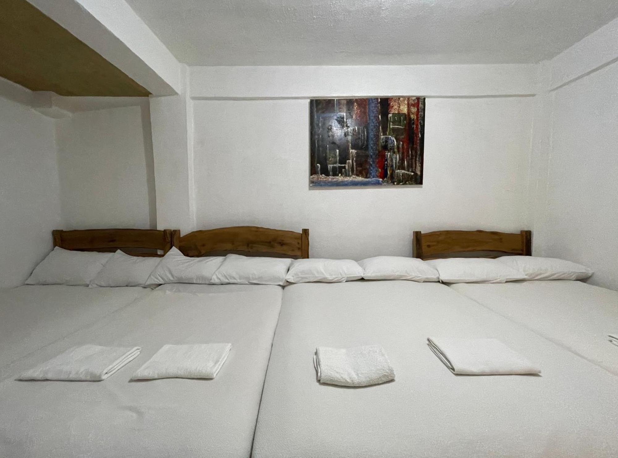 Akkaw Baler Hometel Room photo