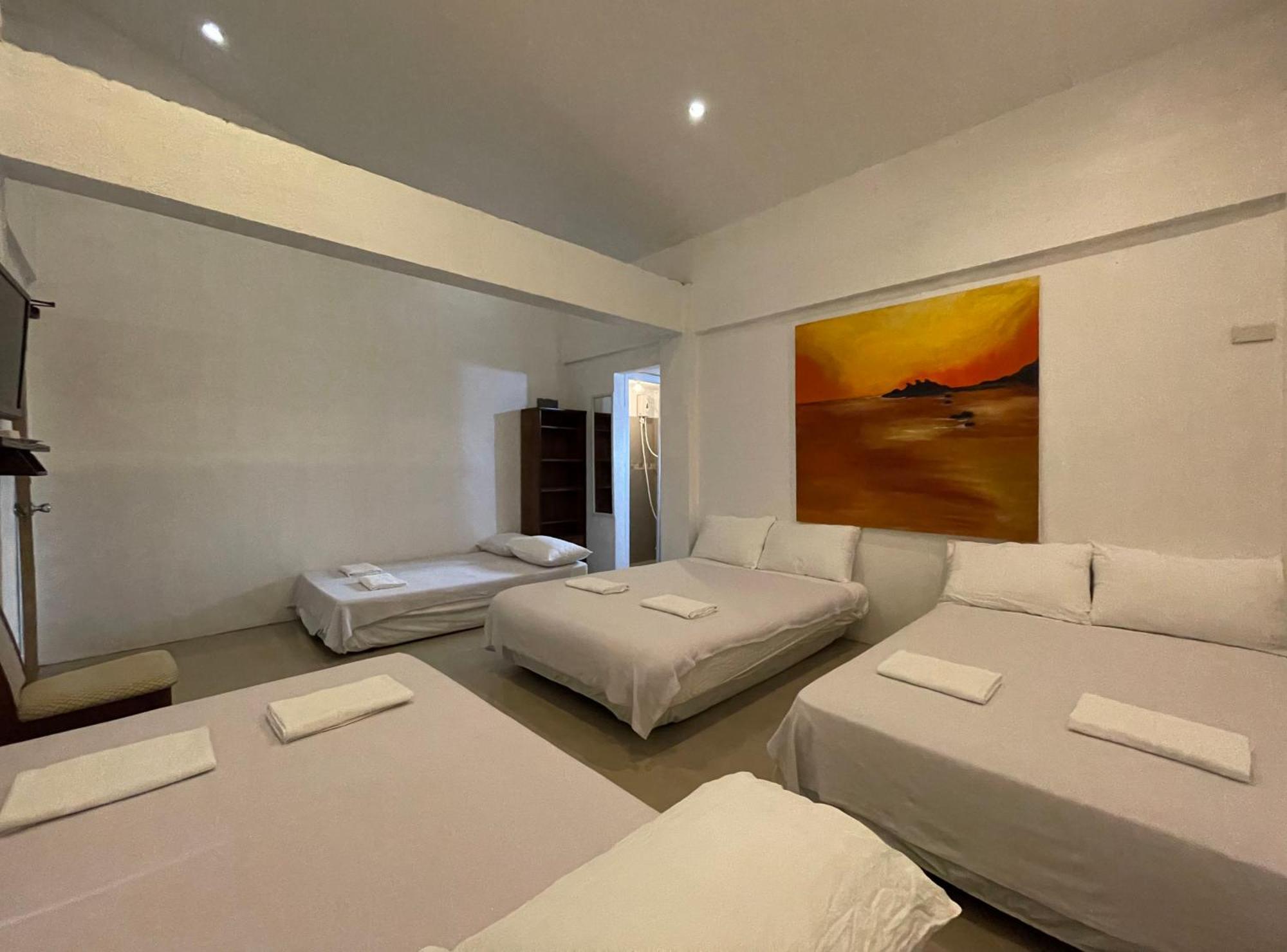 Akkaw Baler Hometel Room photo