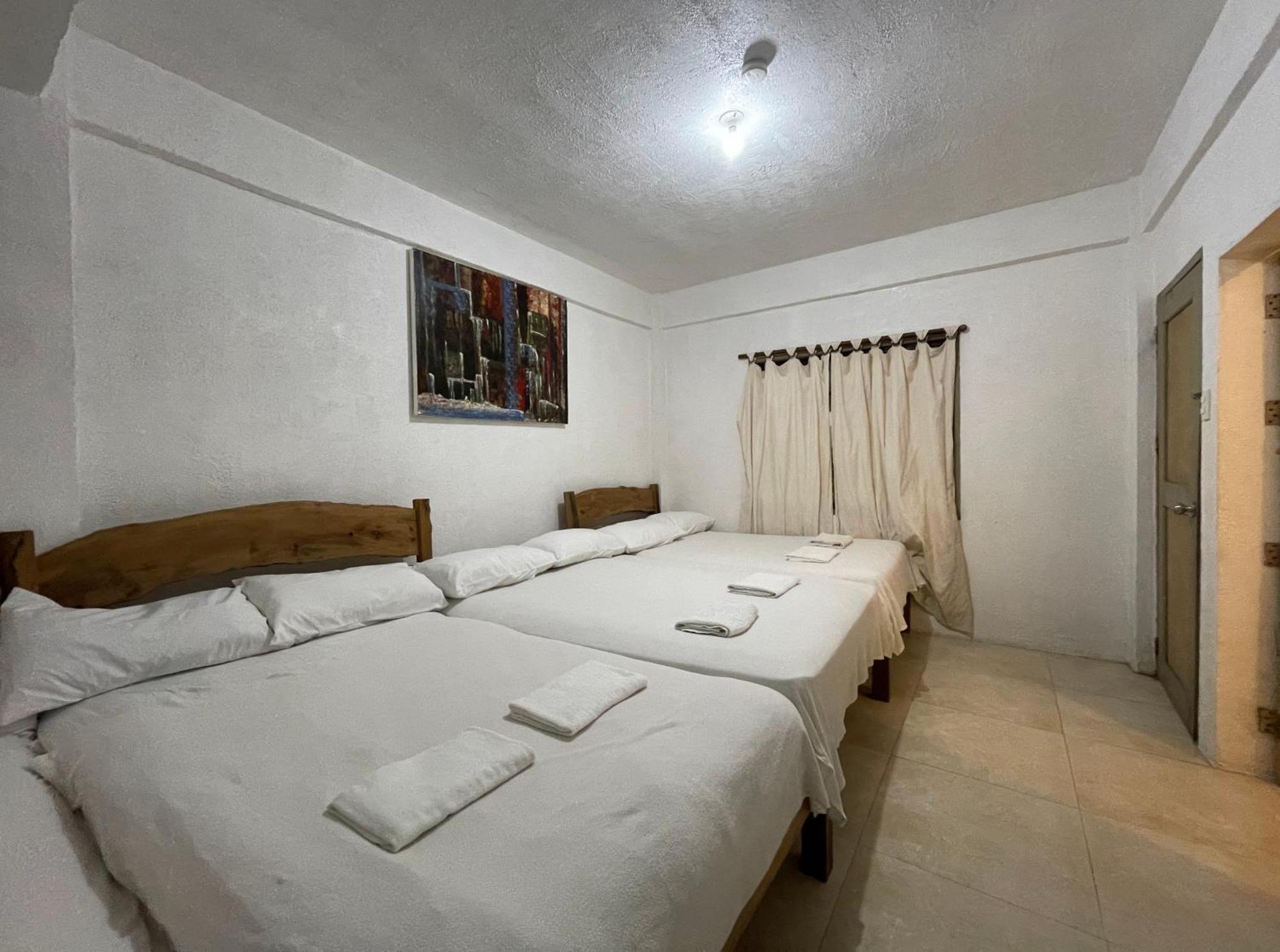 Akkaw Baler Hometel Room photo